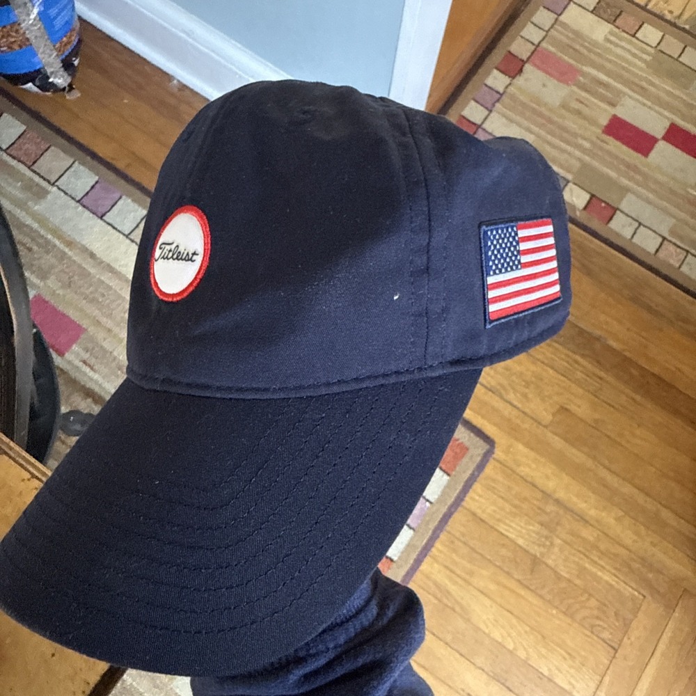 Titleist USA Flag Baseball Cap Unisex Blue OSFA Adjustable Embroidered Logo‎